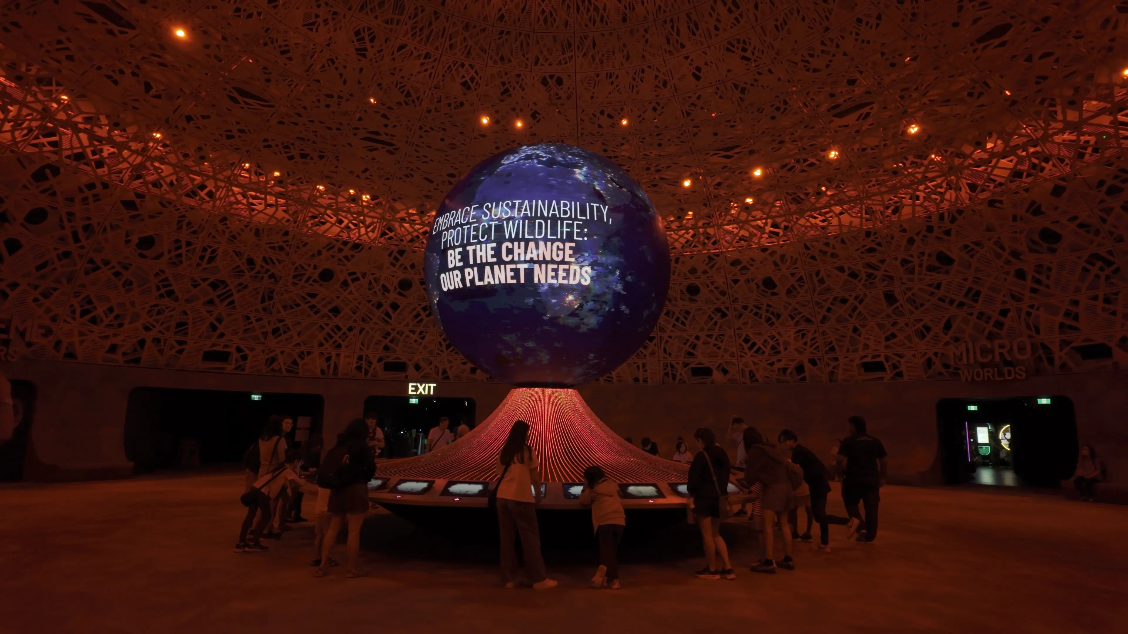 Mandai Exploria globe